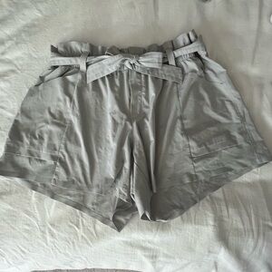 Athleta paperbag women’s shorts (size 16)